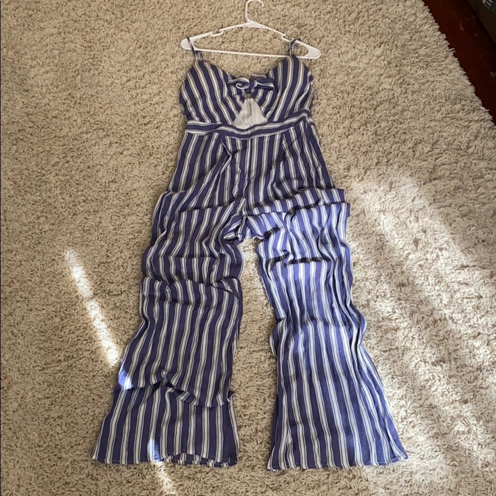 Pant Jumpsuit with cut out!!